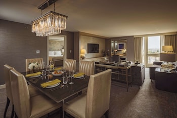 Grand Heritage Suite