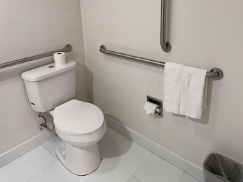 Deluxe Room, 2 Double Beds, Accessible, Non Smoking