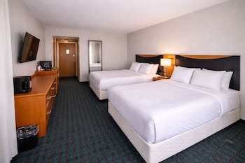 Standard Room, 2 Queen Beds, Non Smoking