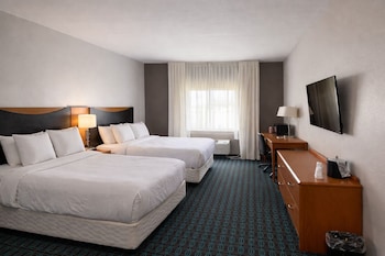 Standard Room, 2 Queen Beds, Non Smoking