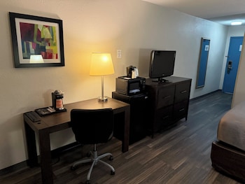 Business Room, 1 King Bed, Non Smoking