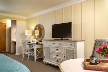 Deluxe Room, 2 Queen Beds