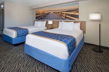 Deluxe Room, 2 Double Beds, Non Smoking