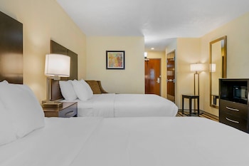 Room, 2 Queen Beds, Accessible, Non Smoking