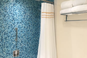 Deluxe Room, 2 Double Beds