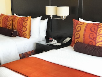 Deluxe Room, 2 Double Beds, Balcony