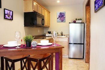 Studio Suite, 1 Bedroom, Kitchen