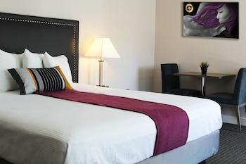Studio Suite, 1 Bedroom, Kitchen