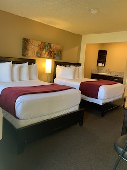 Renovated Room, 2 Double Beds, Non Smoking