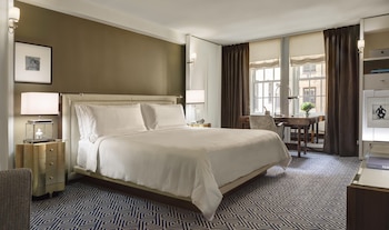 Deluxe Room, 1 King Bed