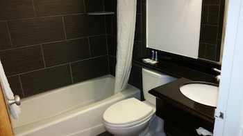 Standard Room, 2 Queen Beds, Non Smoking