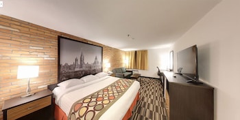 Room, 1 King Bed, Non Smoking (Second Floor)