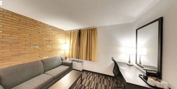 Room, 1 King Bed, Non Smoking (Second Floor)