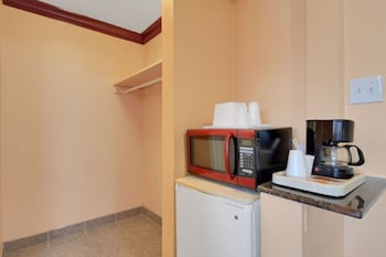 Standard Double Room, 2 Queen Beds, Non Smoking