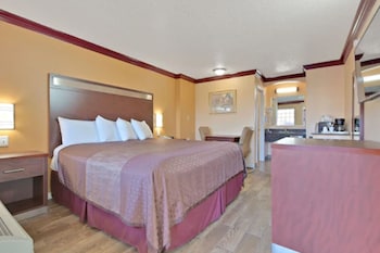 Standard Single Room, 1 Queen Bed, Non Smoking