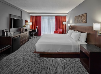 Premium Room, 1 King Bed