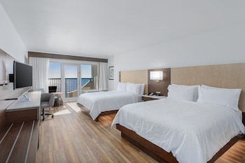Standard Room, 2 Queen Beds, Transfer Shower, Non Smoking (Communications)