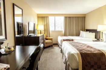 Room, 2 Queen Beds, Non Smoking, City View