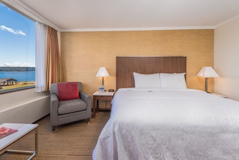 Premium Room, 1 King Bed (Coast King Tower)