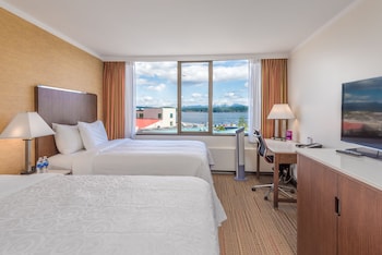 Comfort Room, 2 Queen Beds (Coast Queen Lower Tower)