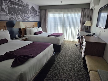 Standard Room, 2 Queen Beds