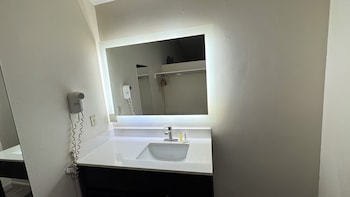 Room, 1 King Bed, Accessible, Non Smoking