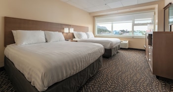 Standard Room, 2 Queen Beds, Pets Allowed
