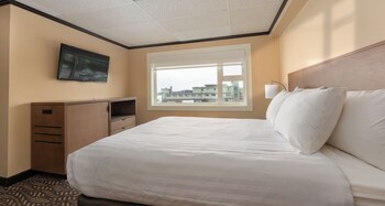 Standard Room, 1 Queen Bed, Mobility Accessible