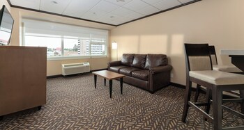 Superior Suite, 1 King Bed with Sofa bed