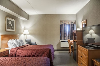 Standard Room, 2 Queen Beds, Non Smoking