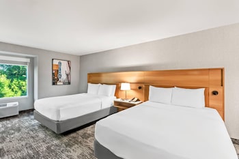 Room, 2 Queen Beds, Non Smoking