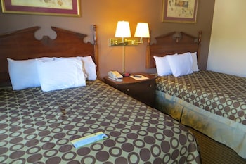 Room, 2 Queen Beds