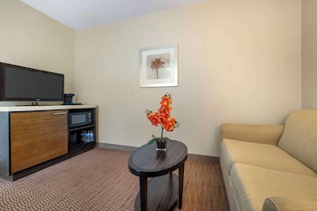 Standard Room, 2 Queen Beds, Non Smoking, Refrigerator & Microwave