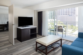 Suite, 1 King Bed