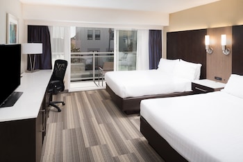 Standard Room, 2 Queen Beds, Accessible (Comm, Transfer Shower)