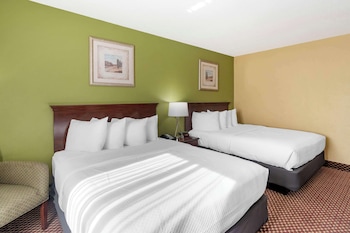 Standard Room, 2 Queen Beds, Non Smoking