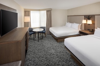Room, 2 Queen Beds, Non Smoking