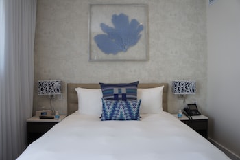 Premium Studio, 1 Queen Bed