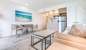 Gulf Front Suite Top Floor