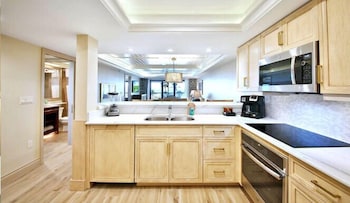 Standard Gulf View Condominium