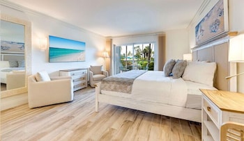 Pool Gulf View First Floor King ADA