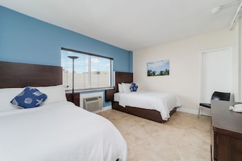 Standard Double Room, 2 Double Beds, Private Bathroom (Self check-in)