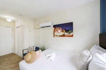 Deluxe Double Room, 2 Double Beds, Ocean View (Self check-in)