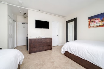 Standard Double Room, 2 Double Beds, Private Bathroom (Self check-in)
