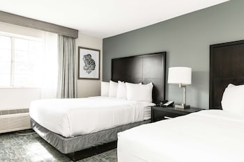 Standard Room, 2 Queen Beds, Non Smoking