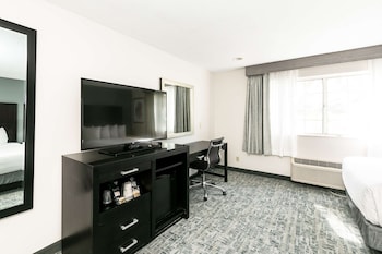 Standard Room, 2 Queen Beds, Non Smoking