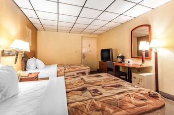Standard Double Room, 2 Double Beds, Smoking