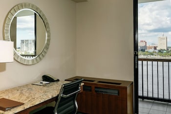 Room, 2 Double Beds (Riverfront)