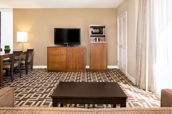 Suite, 1 King Bed