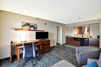 Executive Suite, 1 Bedroom, Corner